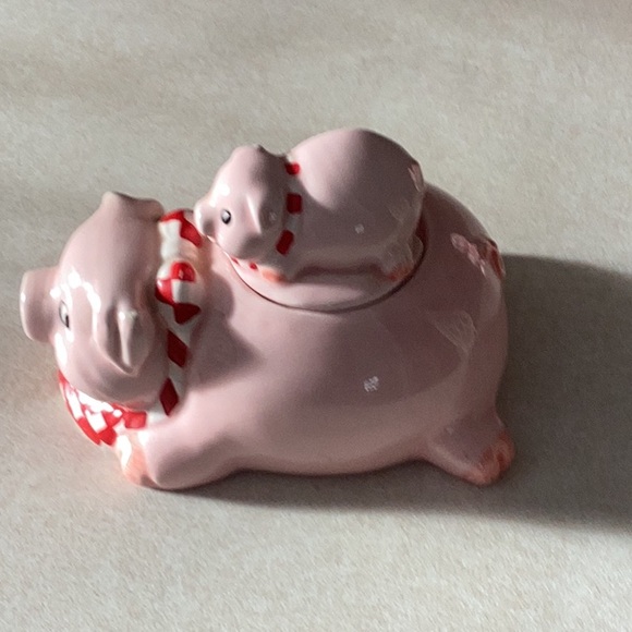 Pink Pig Ceramic Set - Picture 5 of 9